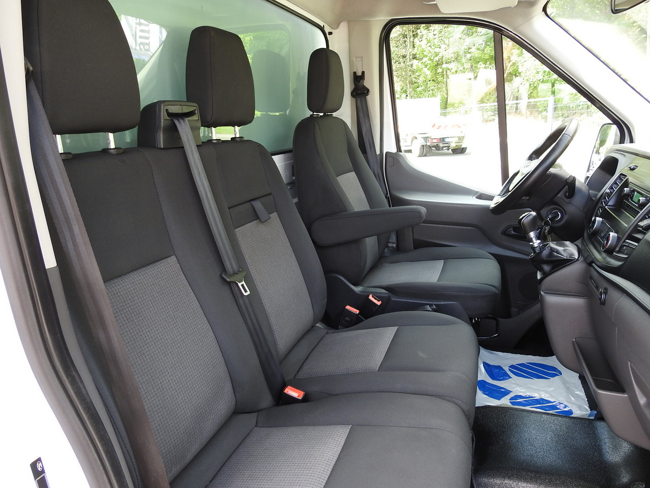 FORD TRANSIT REGRIGERATOR BOX 0*C POWER SUPPLY 230V CRUISE CONTROL AIR CONDITIONING TWIN WHEELS 170HP on lease FORD TRANSIT REGRIGERATOR BOX 0*C POWER SUPPLY 230V CRUISE CONTROL AIR CONDITIONING TWIN WHEELS 170HP: picture 45 FORD TRANSIT REGRIGERATOR BOX 0*C POWER SUPPLY 230V CRUISE CONTROL AIR CONDITIONING TWIN WHEELS 170HP on lease FORD TRANSIT REGRIGERATOR BOX 0*C POWER SUPPLY 230V CRUISE CONTROL AIR CONDITIONING TWIN WHEELS 170HP: picture 45