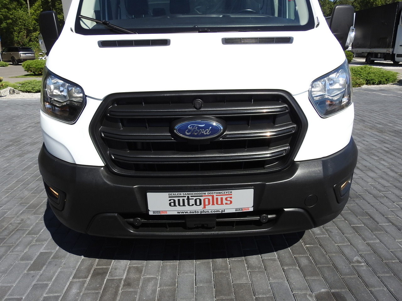 FORD TRANSIT REGRIGERATOR BOX 0*C POWER SUPPLY 230V CRUISE CONTROL AIR CONDITIONING TWIN WHEELS 170HP on lease FORD TRANSIT REGRIGERATOR BOX 0*C POWER SUPPLY 230V CRUISE CONTROL AIR CONDITIONING TWIN WHEELS 170HP: picture 14 FORD TRANSIT REGRIGERATOR BOX 0*C POWER SUPPLY 230V CRUISE CONTROL AIR CONDITIONING TWIN WHEELS 170HP on lease FORD TRANSIT REGRIGERATOR BOX 0*C POWER SUPPLY 230V CRUISE CONTROL AIR CONDITIONING TWIN WHEELS 170HP: picture 14