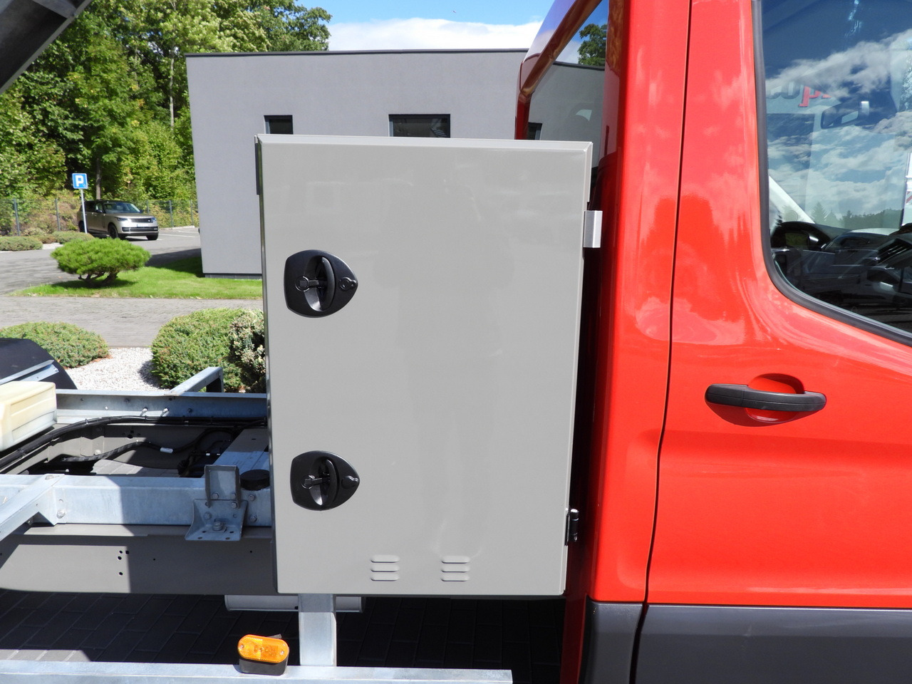 Tipper van FORD TRANSIT TIPPER CRUISE CONTROL LED LIGHTS TWIN WHEELS AIR CONDITIONING  170HP: picture 20