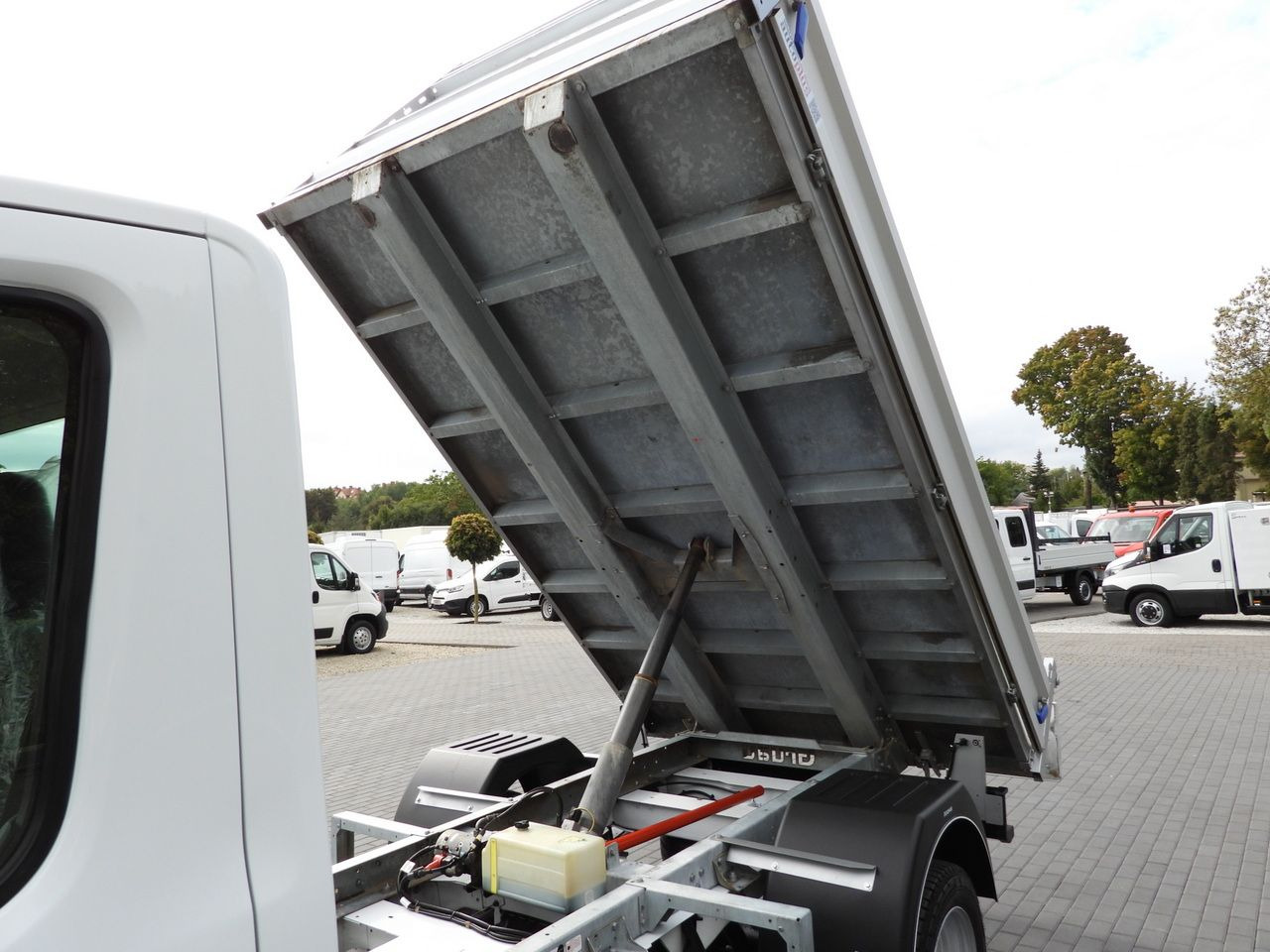 FORD TRANSIT TIPPER TWIN WHEELS  155HP on lease FORD TRANSIT TIPPER TWIN WHEELS  155HP: picture 22