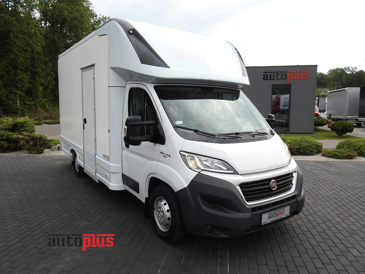 Fiat DUCATO KOFFER 8 PALETTEN KLIMAANLAGE 130PS - Box van: picture 1 Fiat DUCATO KOFFER 8 PALETTEN KLIMAANLAGE 130PS - Box van: picture 1
