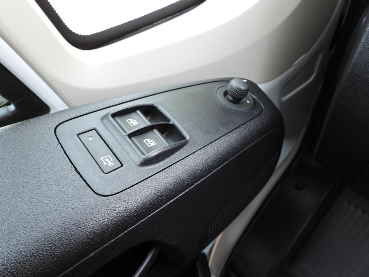Curtain side van Fiat DUCATO PRITSCHE PLANE 10 PALETTEN WEBASTO A/C Fiat DUCATO PRITSCHE PLANE 10 PALETTEN WEBASTO A/C: picture 31