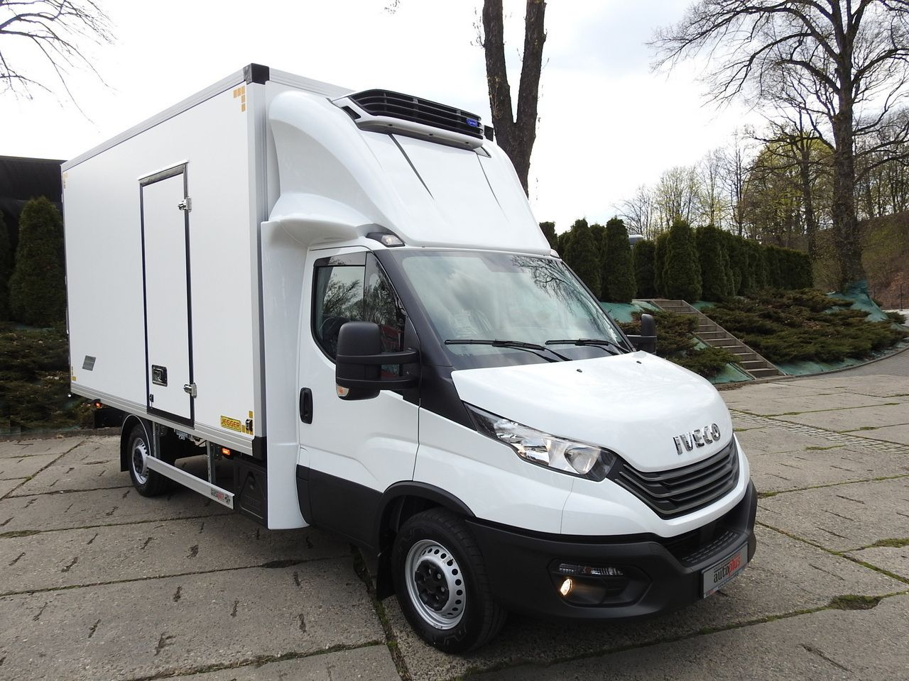 New Refrigerated van IVECO DAILY 35S16 NEW REGRIGERATOR BOX -10*C 8 PALLETS HEATING FUNCTION POWER SUPPLY 230V CRUISE CONTROL AIR CONDITIONING 160HP: picture 23