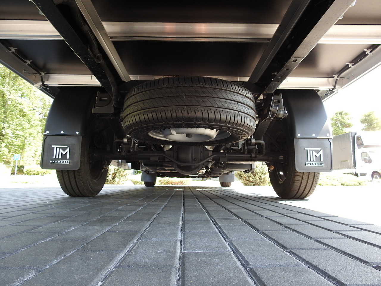 New Curtain side van IVECO DAILY 35S18 NEW TARPAULIN 8 PALLETS CRUISE CONTROL NAVIGATION LED LIGHTS AUTOMATIC TRANSMISSION HI-MATIC MANUFACTURERS WARRANTY  180HP: picture 17