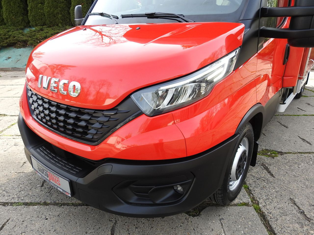 Curtain side van IVECO DAILY 35S18 TARPAULIN 10 PALLETS WEBASTO CRUISE CONTROL LED LIGHTS AIR CONDITIONING  180HP: picture 18