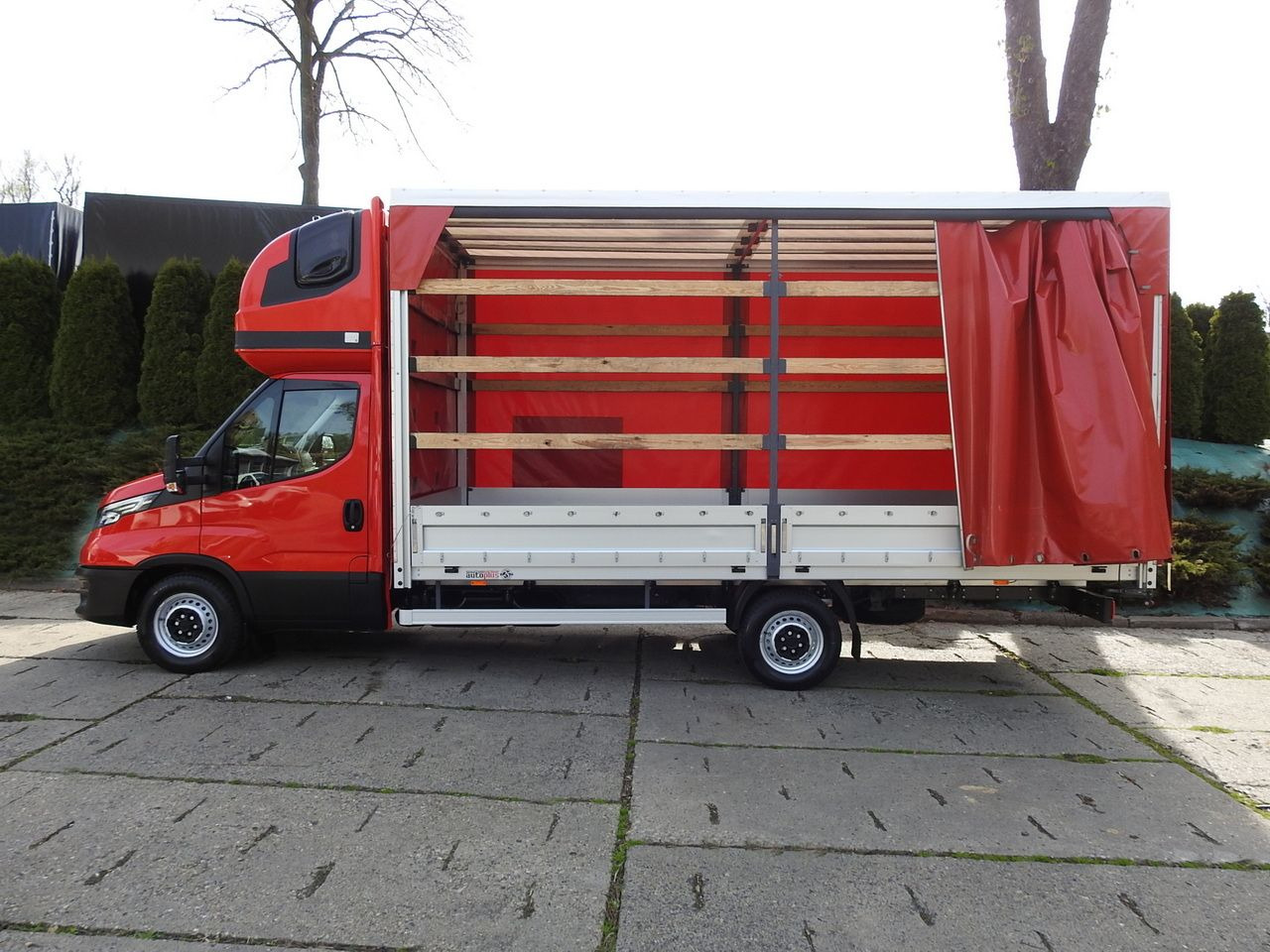 Curtain side van IVECO DAILY 35S18 TARPAULIN 10 PALLETS WEBASTO CRUISE CONTROL LED LIGHTS AIR CONDITIONING  180HP: picture 8