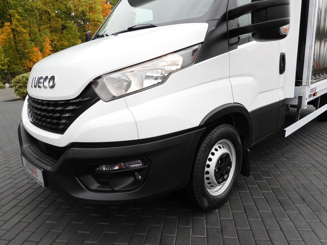 Curtain side van IVECO DAILY 35S18 TARPAULIN LIFT 8 PALLETS WEBASTO CRUISE CONTROL AIR CONDITIONING  180HP: picture 20