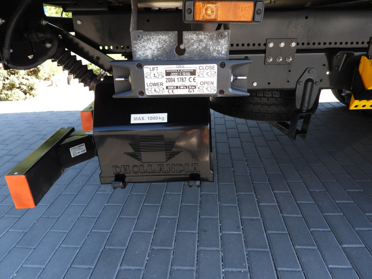 Box van IVECO DAILY 72C18 LIFT 14 PALLETS CRUISE CONTROL PNEUMATICS AUTOMATIC TRANSMISSION HI-MATIC TWIN WHEELS AIR CONDITIONING  180HP: picture 18