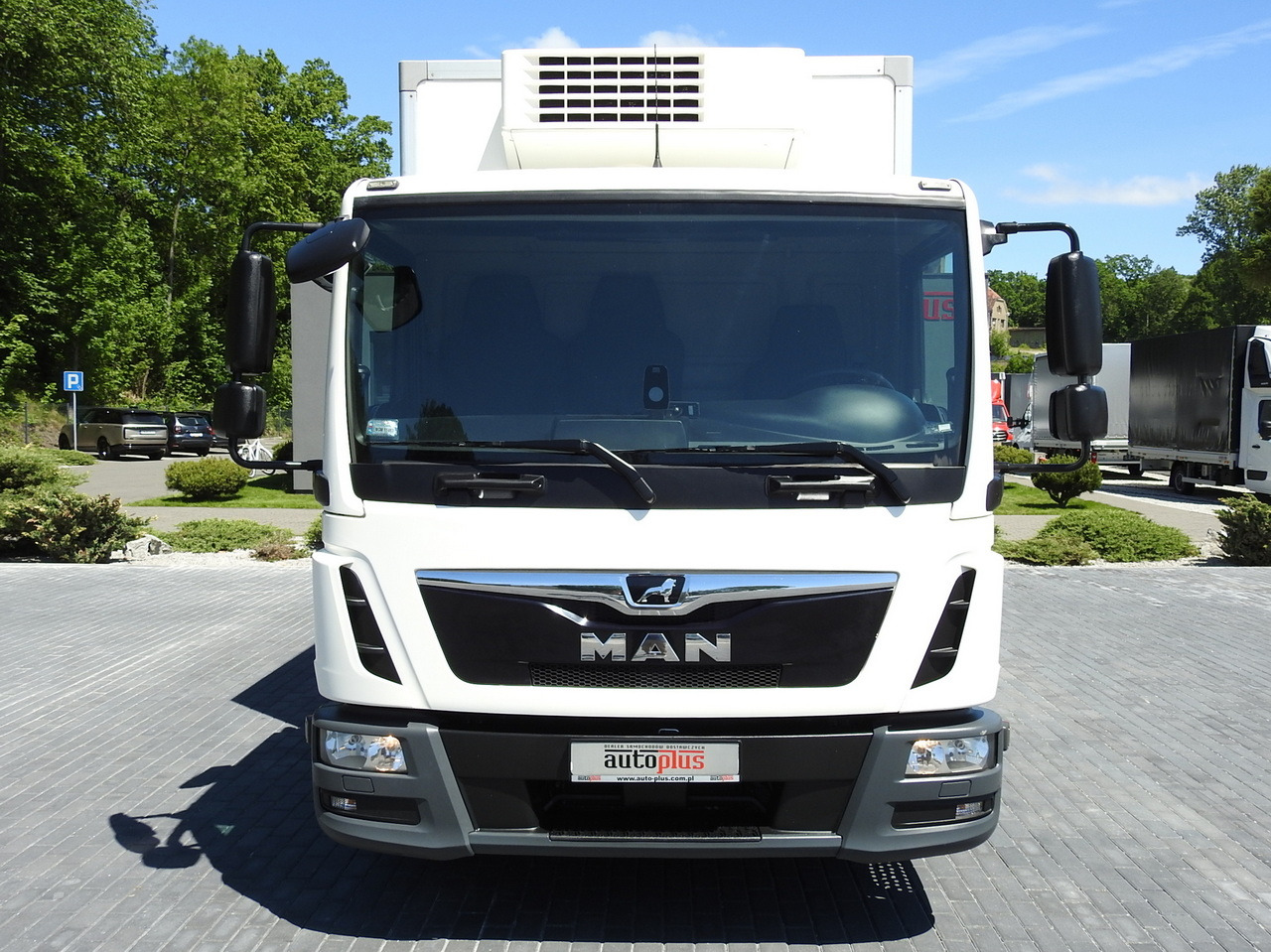 Refrigerator truck MAN TGL 10.180 REGRIGERATOR BOX -20*C 11 PALLETS POWER SUPPLY 230V AIR CONDITIONING PNEUMATICS TWIN WHEELS  180HP: picture 5