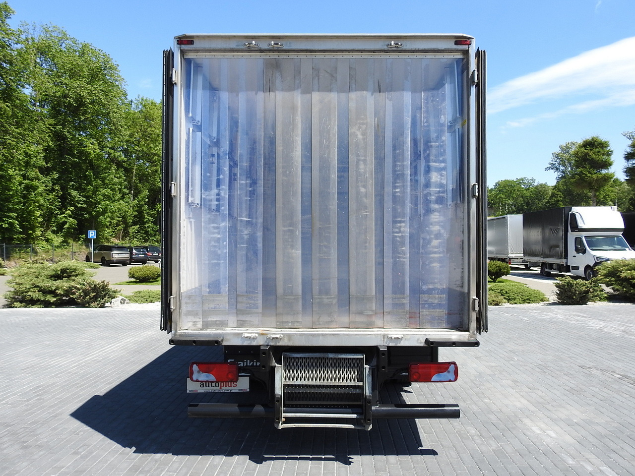 Refrigerator truck MAN TGL 10.180 REGRIGERATOR BOX -20*C 11 PALLETS POWER SUPPLY 230V AIR CONDITIONING PNEUMATICS TWIN WHEELS  180HP: picture 12