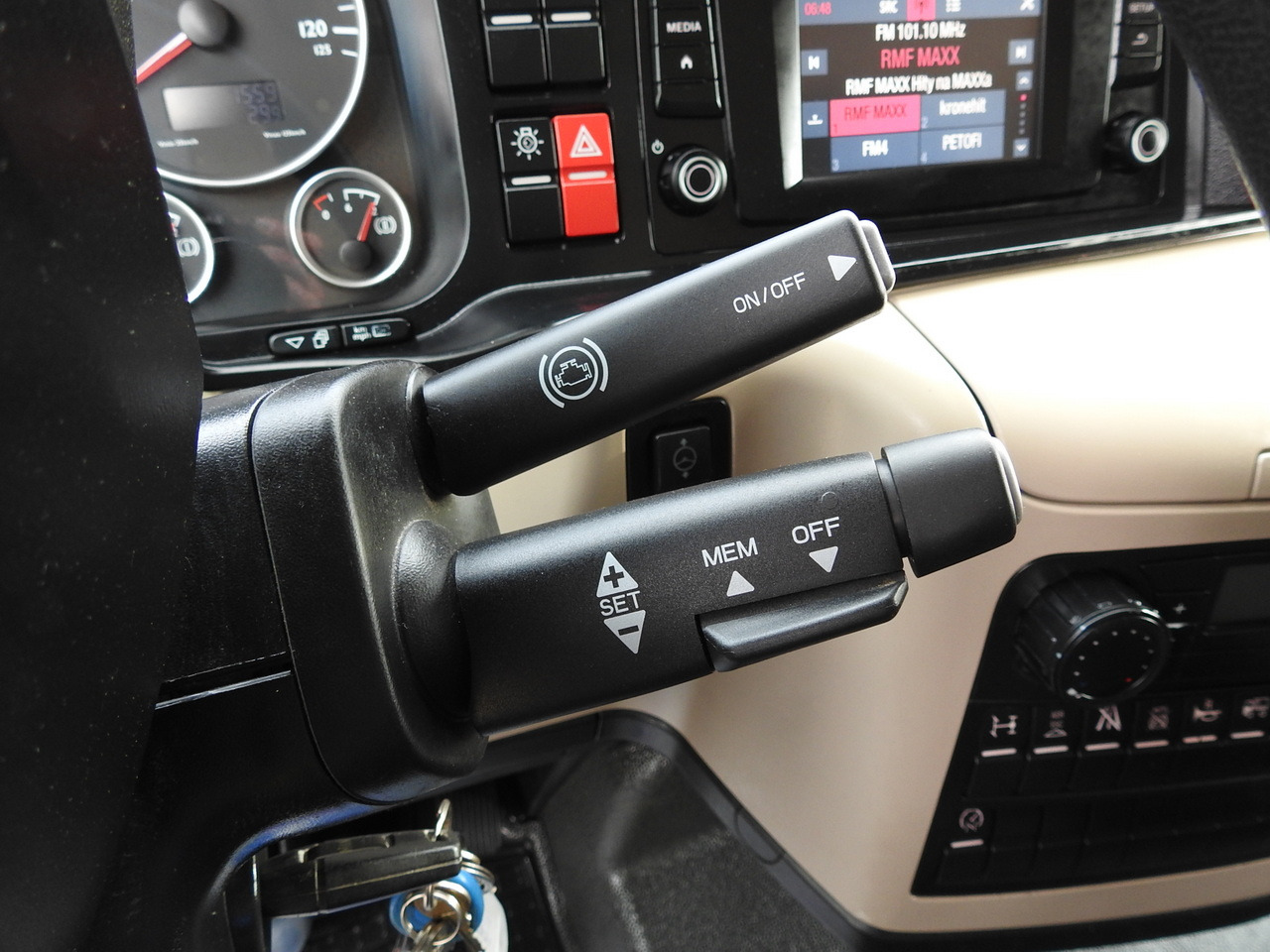 Box van MAN TGL 8.18 BOX 16 PALLETS CRUISE CONTROL TWIN WHEELS  180HP: picture 31