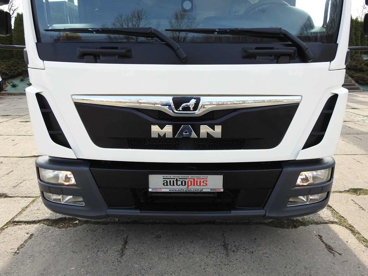 Box van MAN TGL 8.18 BOX 16 PALLETS CRUISE CONTROL TWIN WHEELS  180HP: picture 15