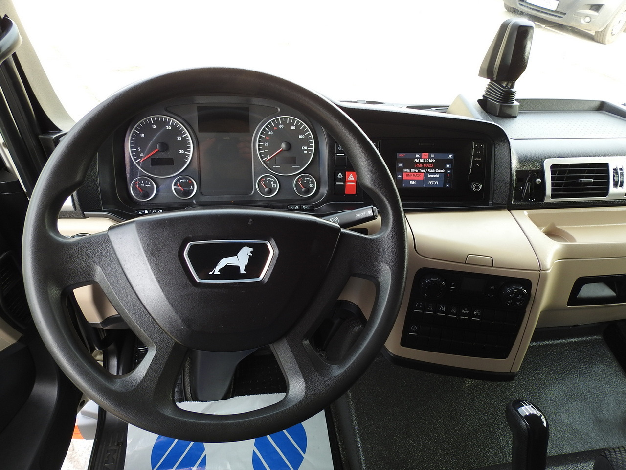 Box van MAN TGL 8.18 BOX 16 PALLETS CRUISE CONTROL TWIN WHEELS  180HP: picture 30