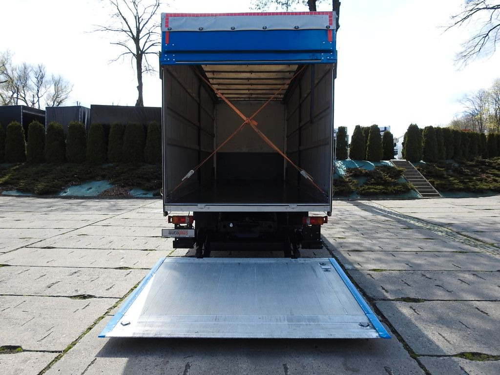 Curtainsider truck MAN TGM PRITSCHE PLANE 18 PALETTEN AUFZUG: picture 13