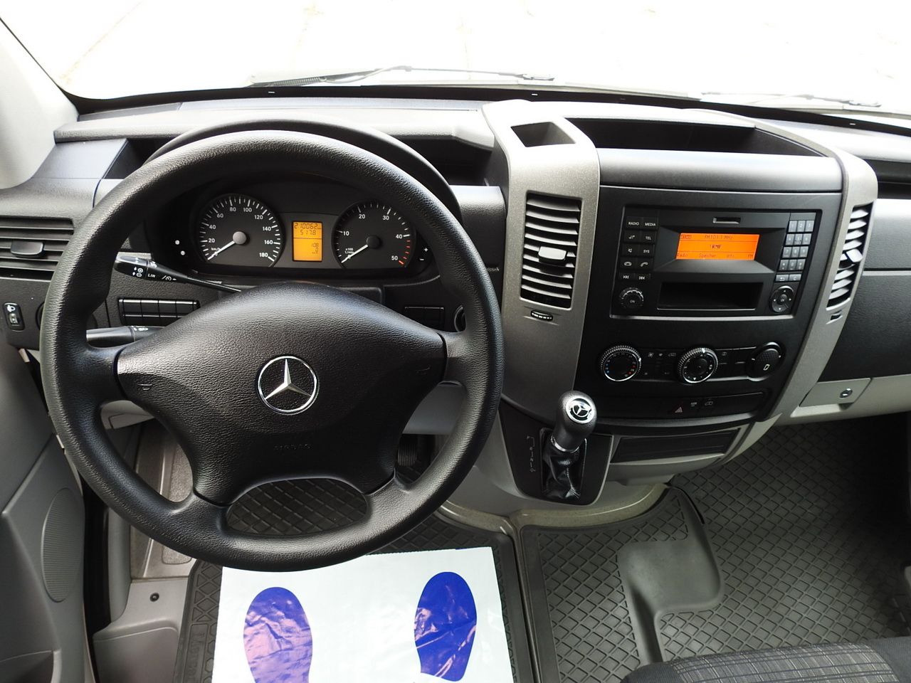 Tipper van MERCEDES SPRINTER 316 THREE-WAY TIPPER  CRUISE CONTROL AUTOMATIC TRANSMISSION  AIR CONDITIONING  160HP: picture 25