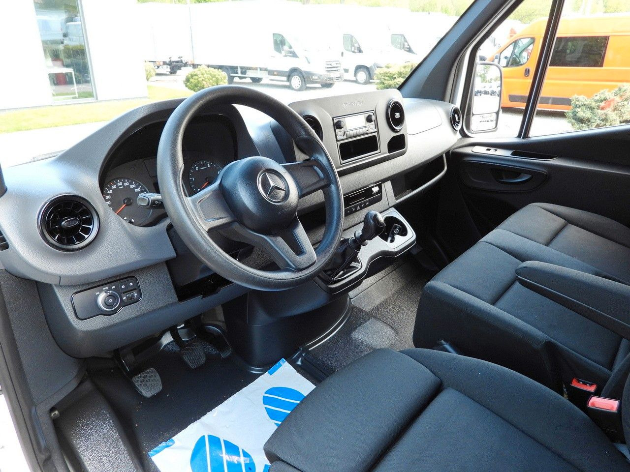 Mercedes-Benz SPRINTER 316 KASTENWAGEN KLIMAANLAGE 165PS Mercedes-Benz SPRINTER 316 KASTENWAGEN KLIMAANLAGE 165PS - Panel van: picture 2 Mercedes-Benz SPRINTER 316 KASTENWAGEN KLIMAANLAGE 165PS Mercedes-Benz SPRINTER 316 KASTENWAGEN KLIMAANLAGE 165PS - Panel van: picture 2