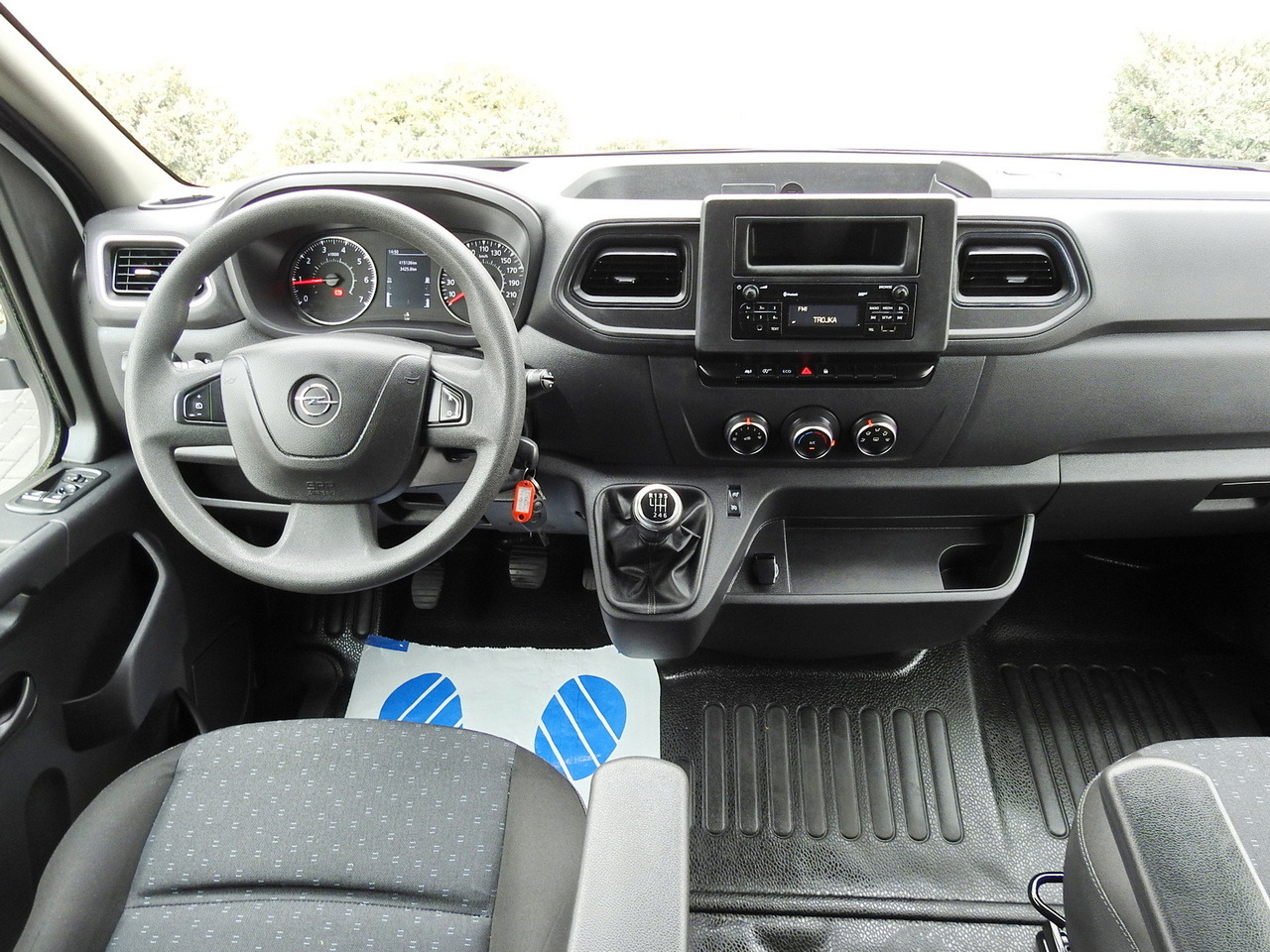 Curtain side van OPEL MOVANO  TARPAULIN 8 PALLETS WEBASTO CRUISE CONTROL LED LIGHTS PNEUMATICS AIR CONDITIONING  165HP: picture 32 Curtain side van OPEL MOVANO  TARPAULIN 8 PALLETS WEBASTO CRUISE CONTROL LED LIGHTS PNEUMATICS AIR CONDITIONING  165HP: picture 32