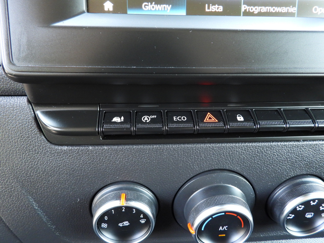 RENAULT MASTER  BOX LIFT 8 PALLETS CRUISE CONTROL NAVIGATION LED LIGHTS TWIN WHEELS AIR CONDITIONING  145HP on lease RENAULT MASTER  BOX LIFT 8 PALLETS CRUISE CONTROL NAVIGATION LED LIGHTS TWIN WHEELS AIR CONDITIONING  145HP: picture 36