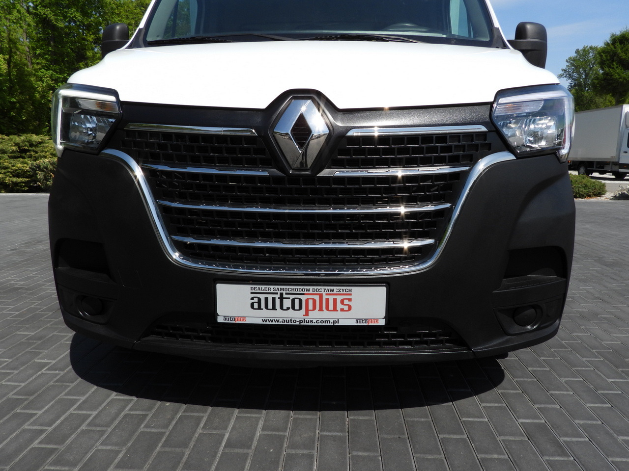 RENAULT MASTER  BOX LIFT 8 PALLETS CRUISE CONTROL NAVIGATION LED LIGHTS TWIN WHEELS AIR CONDITIONING  145HP on lease RENAULT MASTER  BOX LIFT 8 PALLETS CRUISE CONTROL NAVIGATION LED LIGHTS TWIN WHEELS AIR CONDITIONING  145HP: picture 15