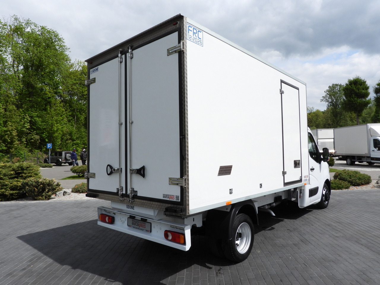 RENAULT MASTER REGRIGERATOR BOX -10*C CRUISE CONTROL LED LIGHTS TWIN WHEELS AIR CONDITIONING 145HP - Refrigerated van: picture 3 RENAULT MASTER REGRIGERATOR BOX -10*C CRUISE CONTROL LED LIGHTS TWIN WHEELS AIR CONDITIONING 145HP - Refrigerated van: picture 3