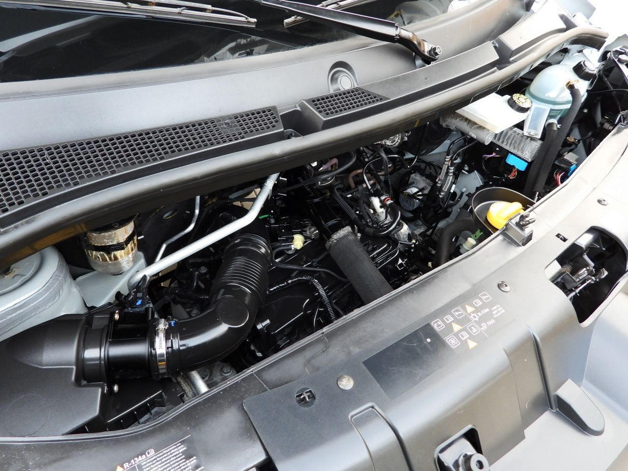 Curtain side van RENAULT MASTER TARPAULIN 10 PALLETS WEBASTO CRUISE CONTROL LED LIGHTS PNEUMATICS AIR CONDITIONING 165HP: picture 25 Curtain side van RENAULT MASTER TARPAULIN 10 PALLETS WEBASTO CRUISE CONTROL LED LIGHTS PNEUMATICS AIR CONDITIONING 165HP: picture 25