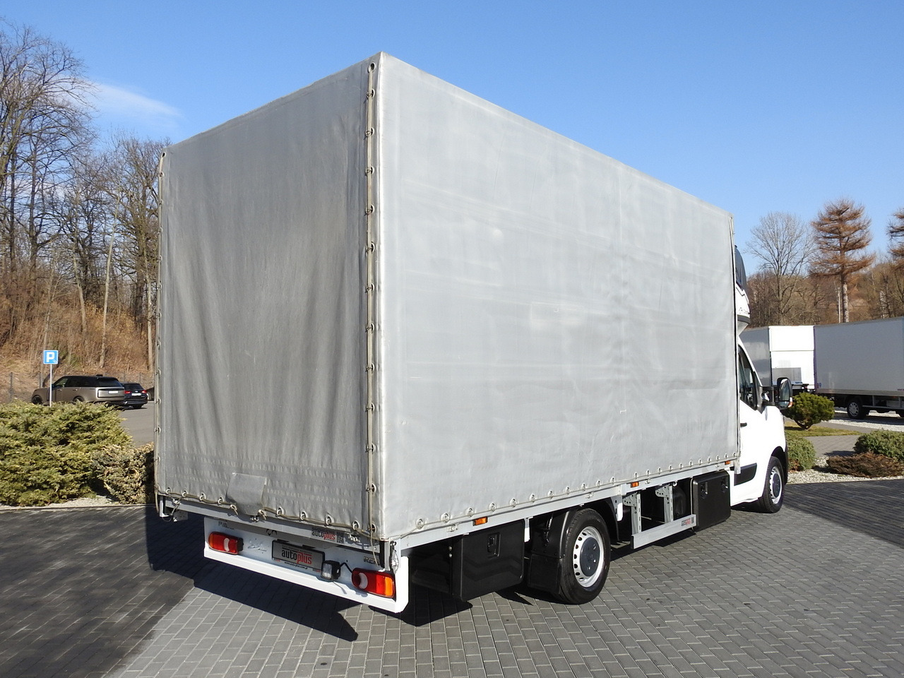 RENAULT MASTER TARPAULIN 10 PALLETS WEBASTO CRUISE CONTROL LED LIGHTS PNEUMATICS AIR CONDITIONING 165HP - Curtain side van: picture 3 RENAULT MASTER TARPAULIN 10 PALLETS WEBASTO CRUISE CONTROL LED LIGHTS PNEUMATICS AIR CONDITIONING 165HP - Curtain side van: picture 3