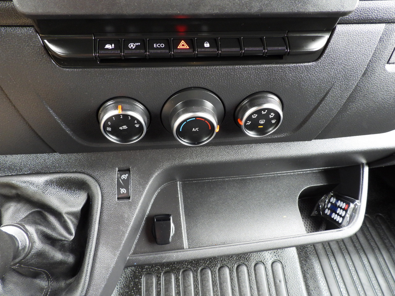 Curtain side van RENAULT MASTER  TARPAULIN 10 PALLETS WEBASTO CRUISE CONTROL LED LIGHTS PNEUMATICS AIR CONDITIONING  165HP: picture 34