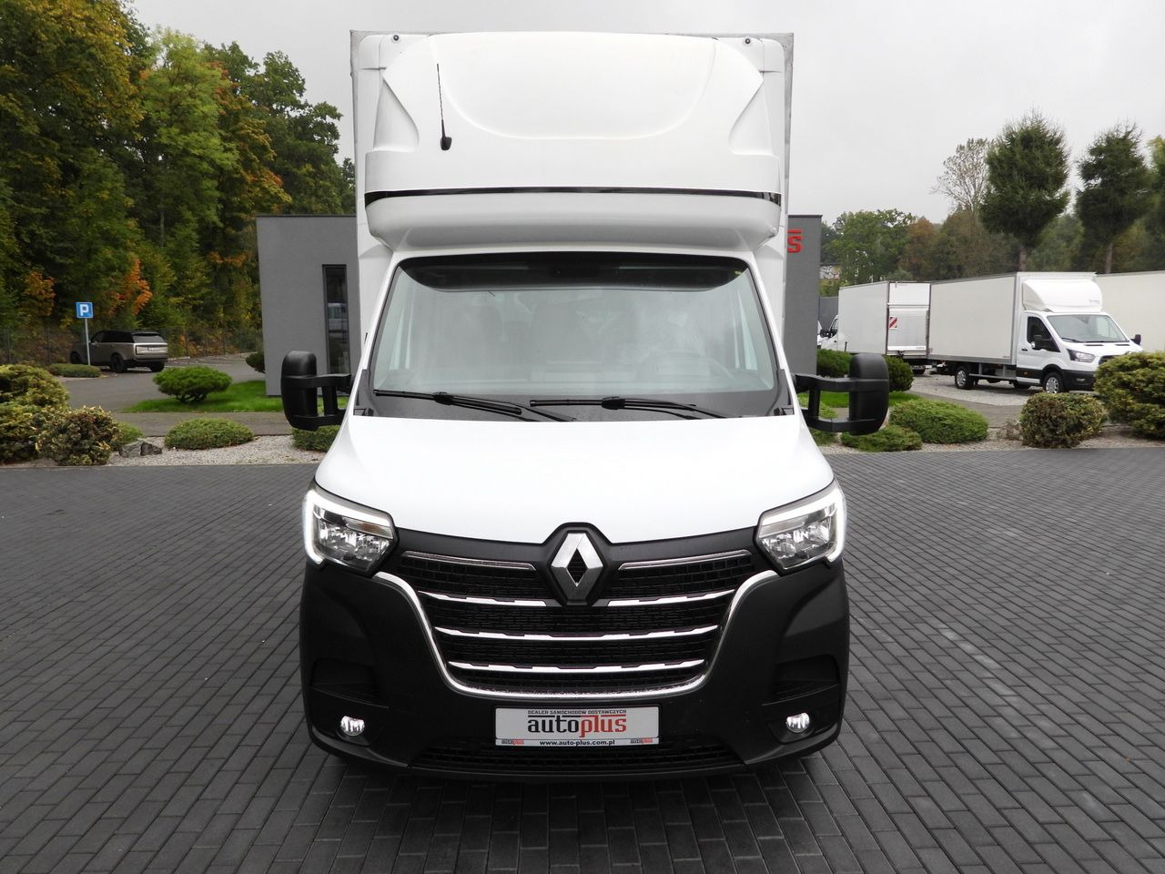 RENAULT MASTER TARPAULIN 12 PALLETS WEBASTO CRUISE CONTROL NAVIGATION LED LIGHTS PNEUMATICS AIR CONDITIONING 165HP - Curtain side van: picture 5 RENAULT MASTER TARPAULIN 12 PALLETS WEBASTO CRUISE CONTROL NAVIGATION LED LIGHTS PNEUMATICS AIR CONDITIONING 165HP - Curtain side van: picture 5