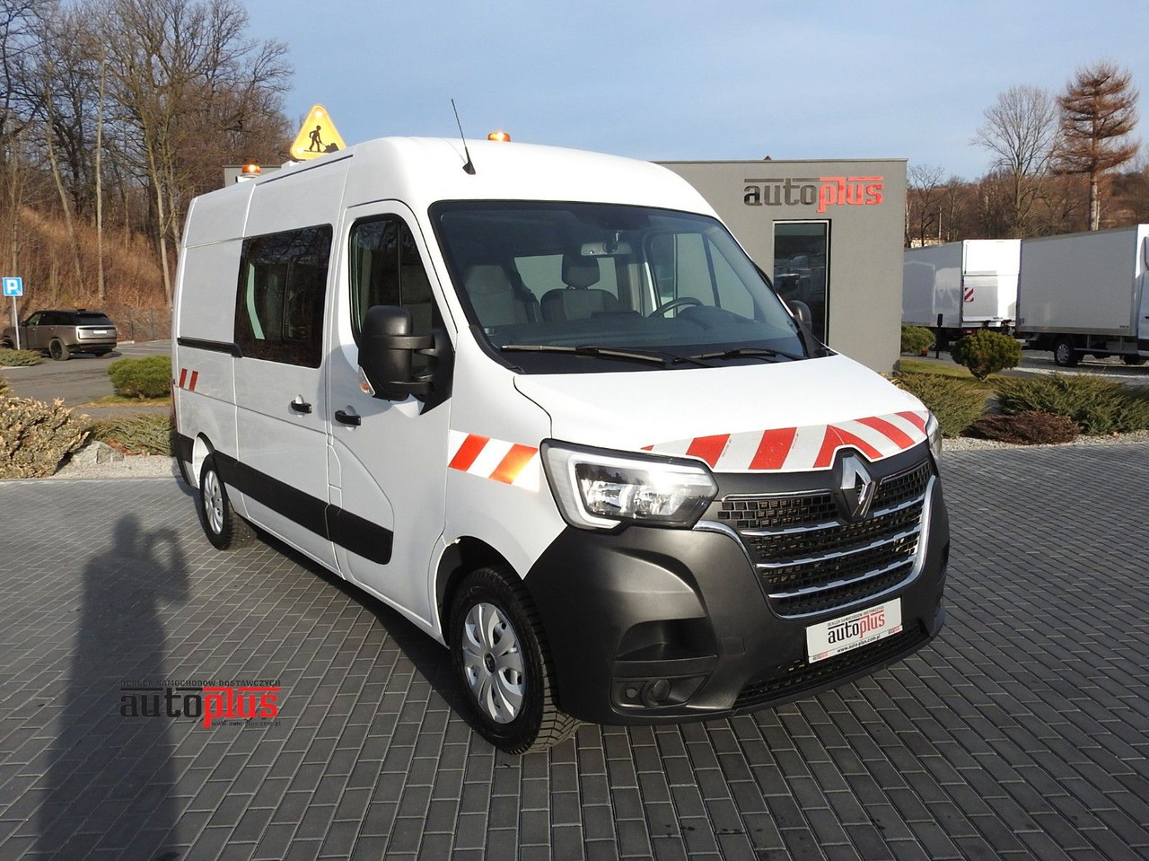 Renault MASTER KASTENWAGEN DOPPELKABINE 7 SITZE TEMPOMAT - Panel van, Combi van: picture 1 Renault MASTER KASTENWAGEN DOPPELKABINE 7 SITZE TEMPOMAT - Panel van, Combi van: picture 1