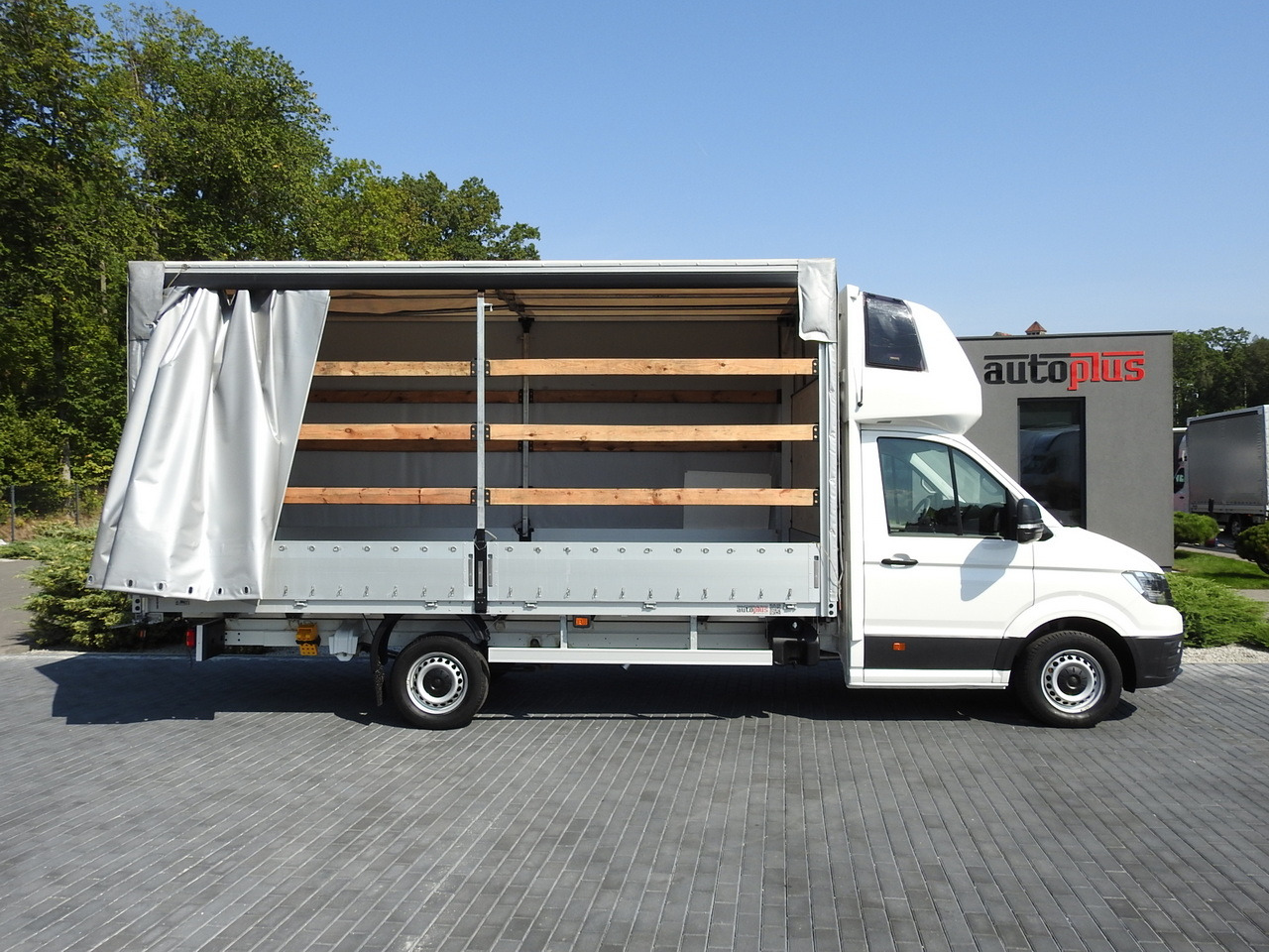 VOLKSWAGEN CRAFTER TARPAULIN 10 PALLETS WEBASTO CRUISE CONTROL AIR CONDITIONING LED LIGHTS  180HP on lease VOLKSWAGEN CRAFTER TARPAULIN 10 PALLETS WEBASTO CRUISE CONTROL AIR CONDITIONING LED LIGHTS  180HP: picture 8