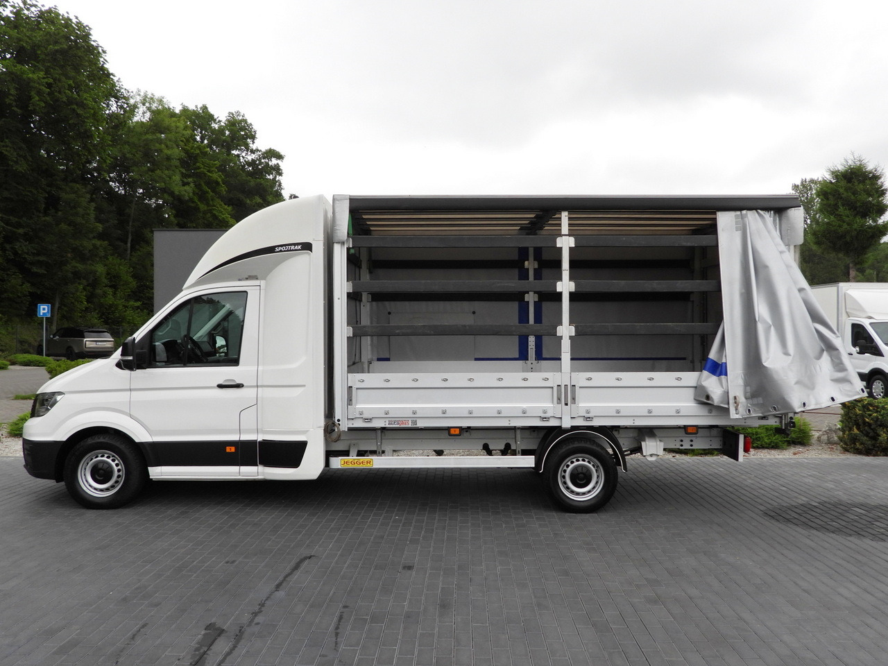 Curtain side van VOLKSWAGEN CRAFTER  TARPAULIN 8 PALLETS WEBASTO CRUISE CONTROL LED LIGHTS AIR CONDITIONING  180HP: picture 8
