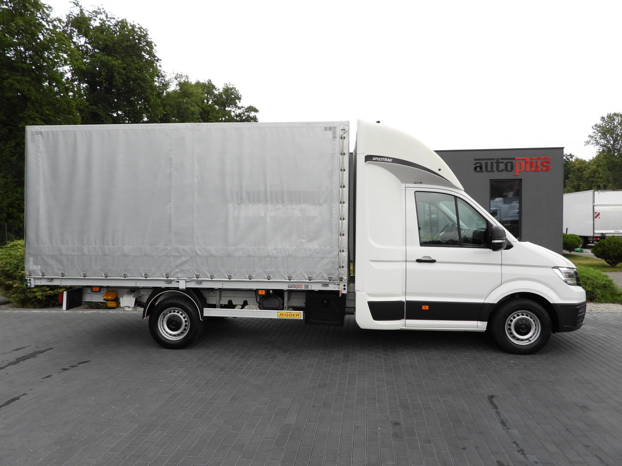 Curtain side van VOLKSWAGEN CRAFTER  TARPAULIN 8 PALLETS WEBASTO CRUISE CONTROL LED LIGHTS AIR CONDITIONING  180HP: picture 7