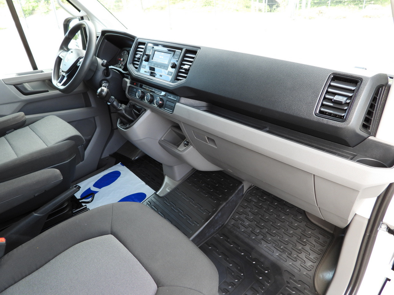 Curtain side van VOLKSWAGEN CRAFTER TARPAULIN LIFT 8 PALLETS WEBASTO CRUISE CONTROL LED LIGHTS AIR CONDITIONING  180HP: picture 43