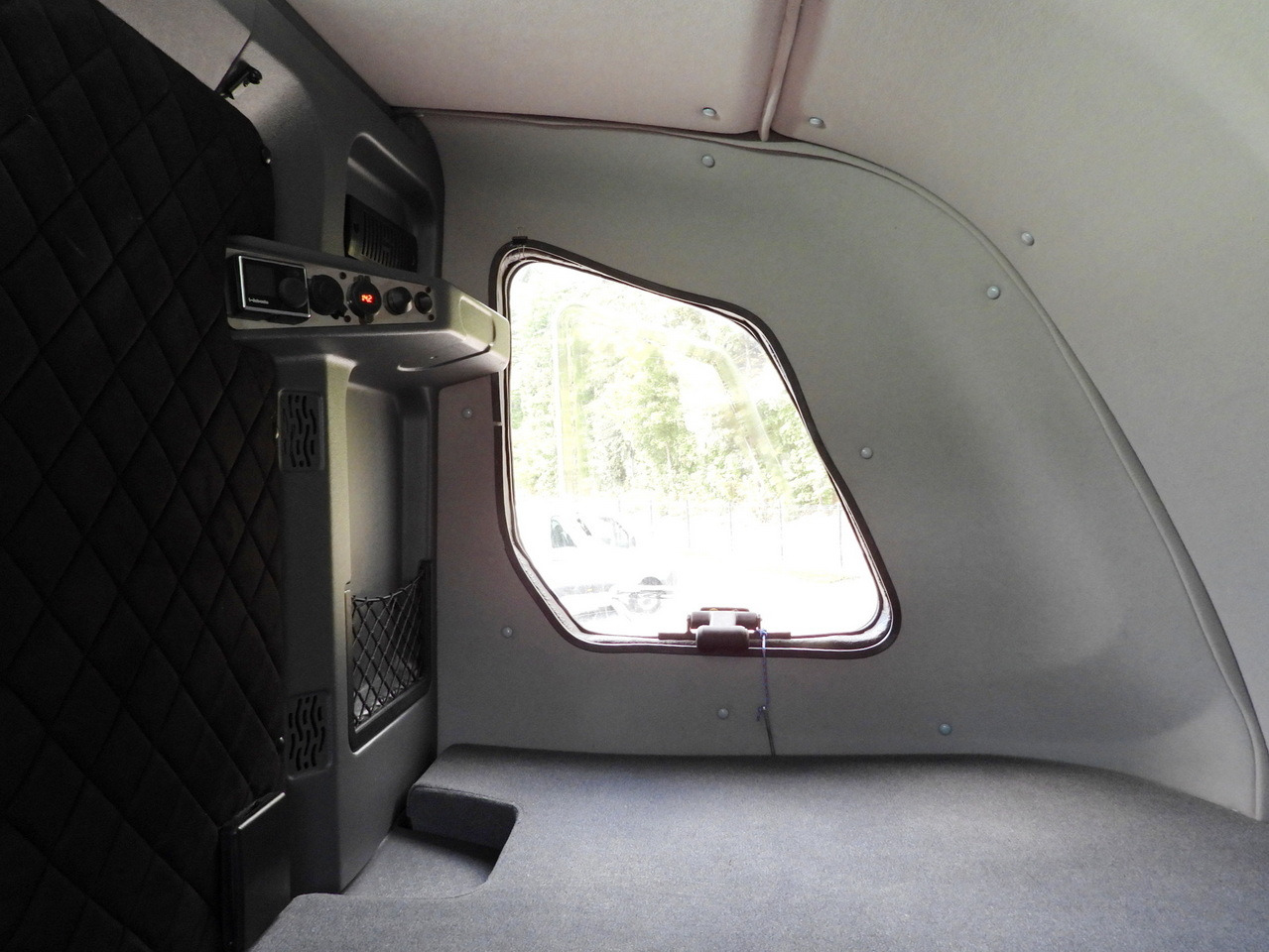 Curtain side van VOLKSWAGEN CRAFTER TARPAULIN LIFT 8 PALLETS WEBASTO CRUISE CONTROL LED LIGHTS AIR CONDITIONING  180HP: picture 41