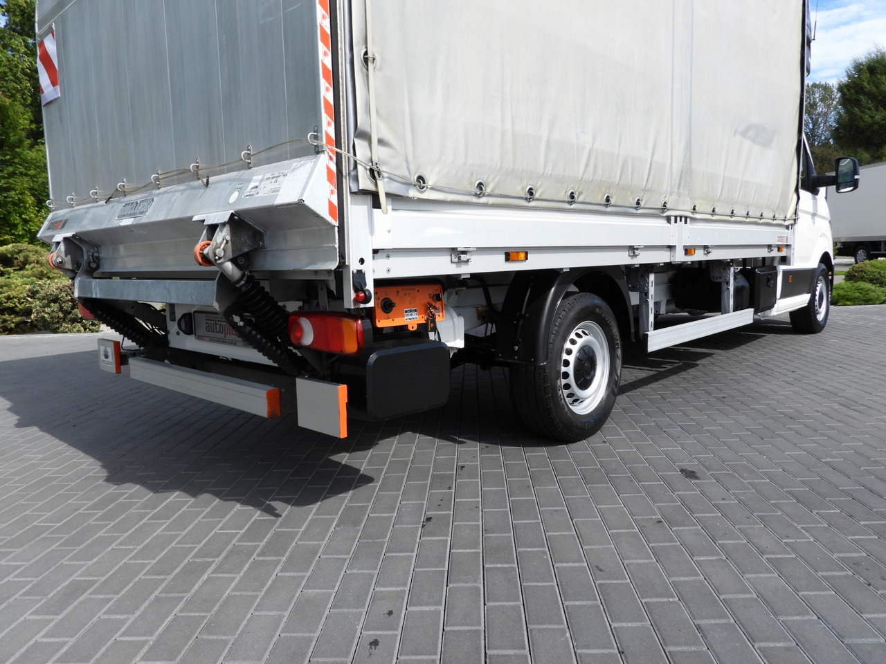Curtain side van VOLKSWAGEN CRAFTER TARPAULIN LIFT 8 PALLETS WEBASTO CRUISE CONTROL LED LIGHTS AIR CONDITIONING  180HP: picture 27