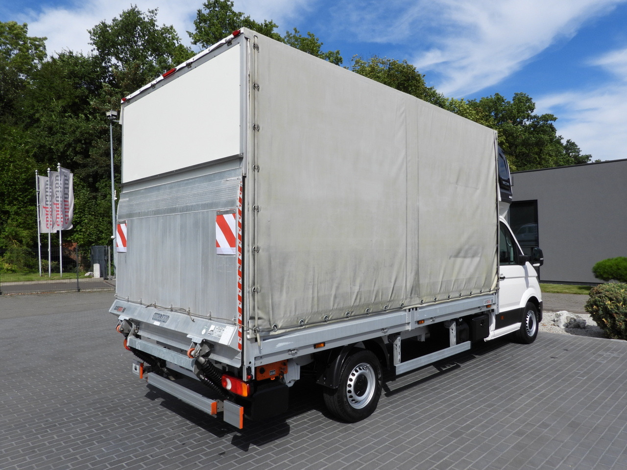 Curtain side van VOLKSWAGEN CRAFTER TARPAULIN LIFT 8 PALLETS WEBASTO CRUISE CONTROL LED LIGHTS AIR CONDITIONING  180HP: picture 14