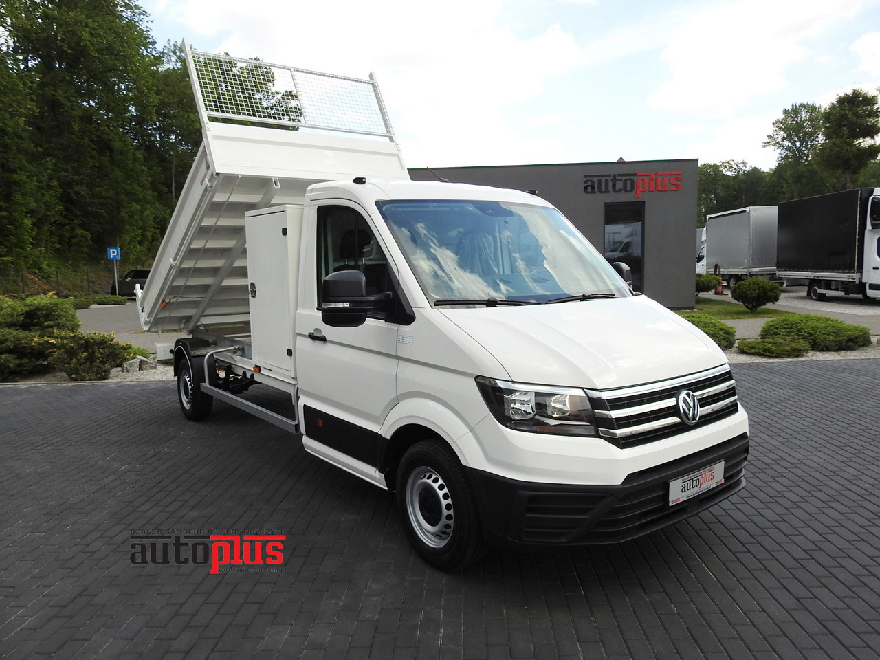 VOLKSWAGEN CRAFTER TIPPER CRUISE CONTROL 100HP - Tipper van: picture 1 VOLKSWAGEN CRAFTER TIPPER CRUISE CONTROL 100HP - Tipper van: picture 1