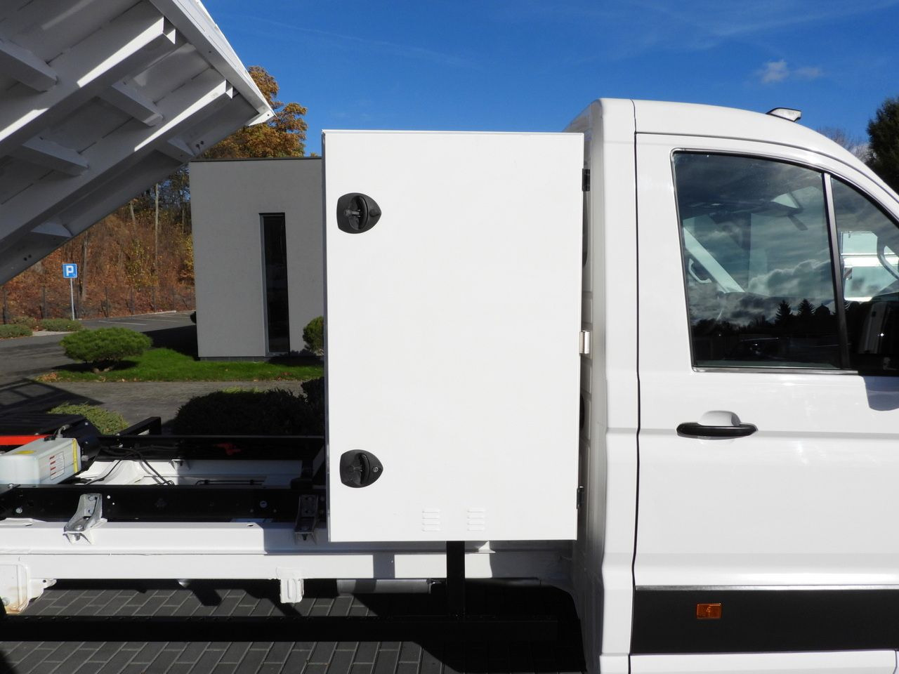 Tipper van VOLKSWAGEN CRAFTER TIPPER CRUISE CONTROL NAVIGATION TWIN WHEELS AIR CONDITIONING  180HP: picture 19