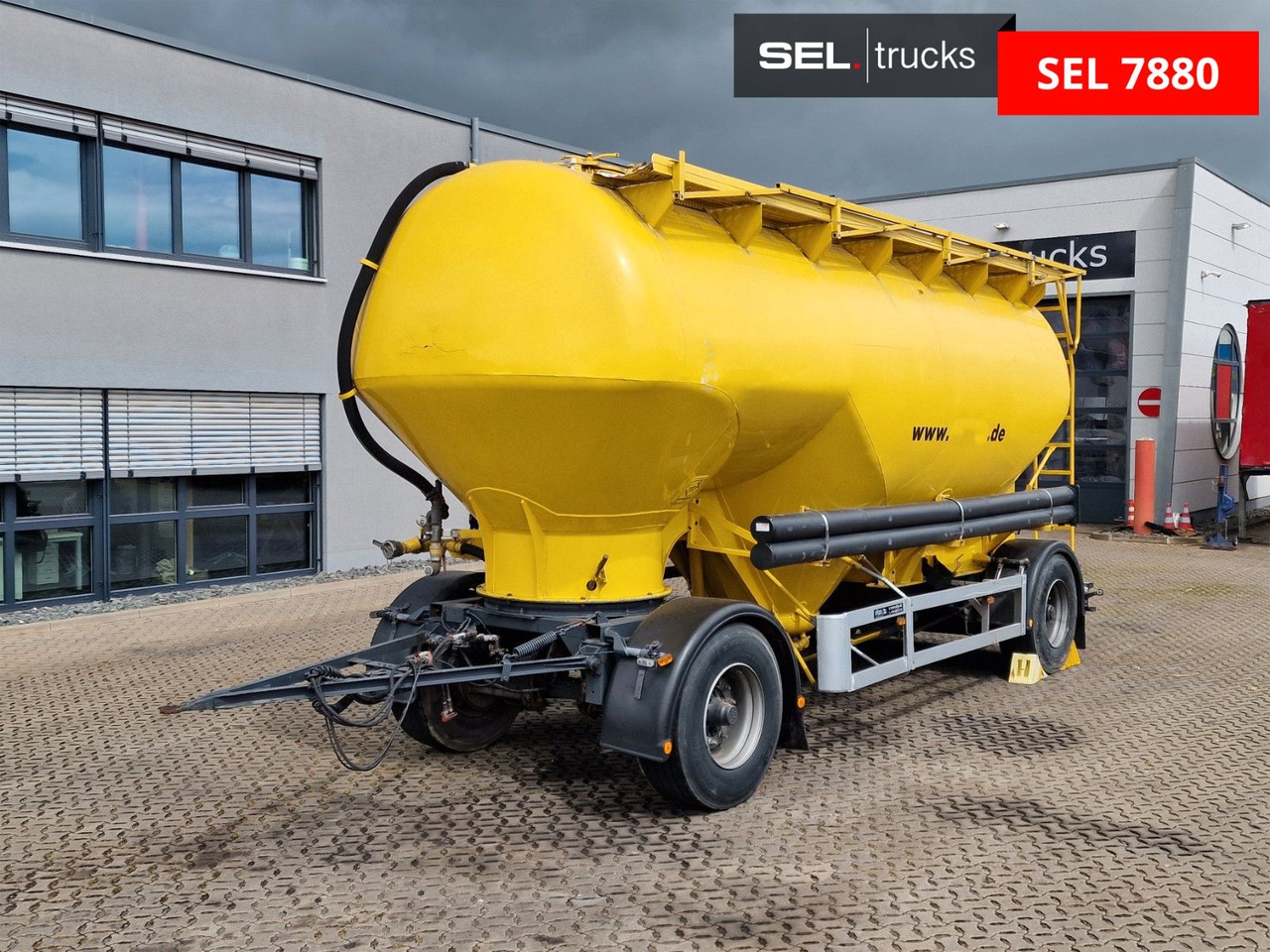 Feldbinder H.EUT 30.2 / 30.000 l - Tank trailer: picture 1 Feldbinder H.EUT 30.2 / 30.000 l - Tank trailer: picture 1