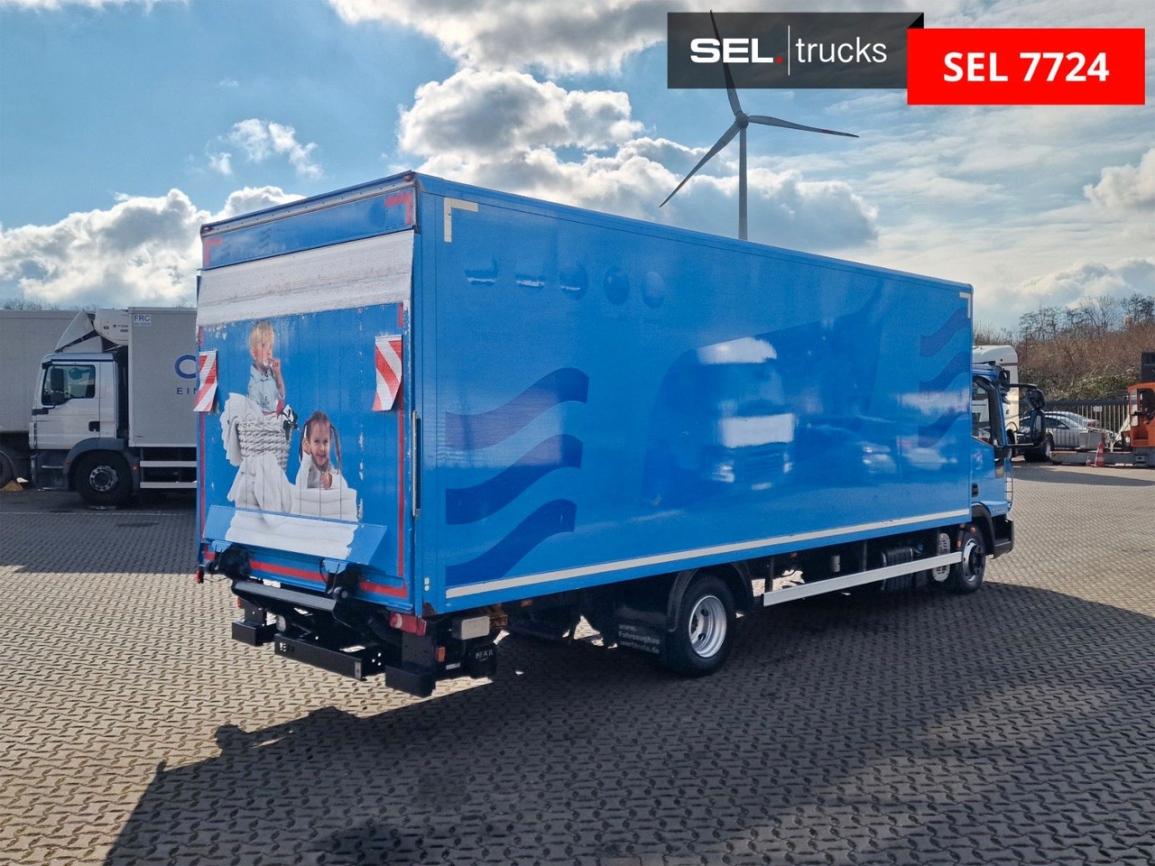 Iveco Eurocargo 100E22 / Ladebordwand / 3 Sitzen - Box truck: picture 5 Iveco Eurocargo 100E22 / Ladebordwand / 3 Sitzen - Box truck: picture 5