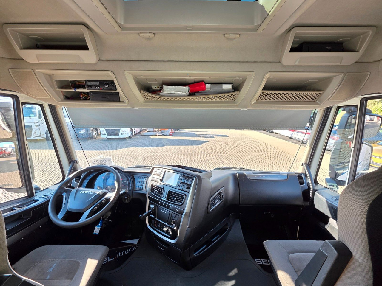 Beverage truck Iveco Stralis 420 / Ldbw / Lenkachse / Liftachse: picture 20 Beverage truck Iveco Stralis 420 / Ldbw / Lenkachse / Liftachse: picture 20