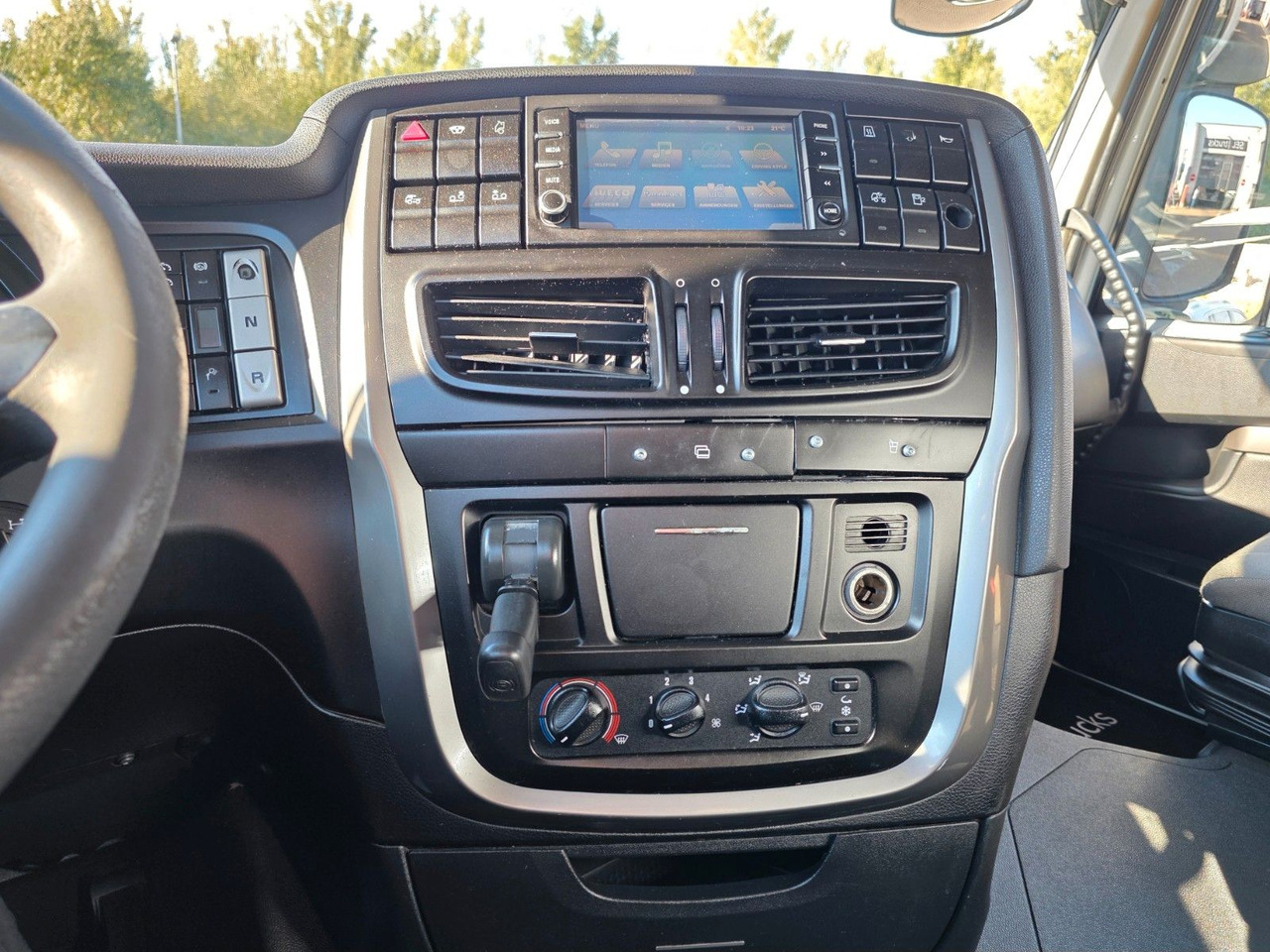 Beverage truck Iveco Stralis 420 / Ldbw / Lenkachse / Liftachse: picture 23 Beverage truck Iveco Stralis 420 / Ldbw / Lenkachse / Liftachse: picture 23