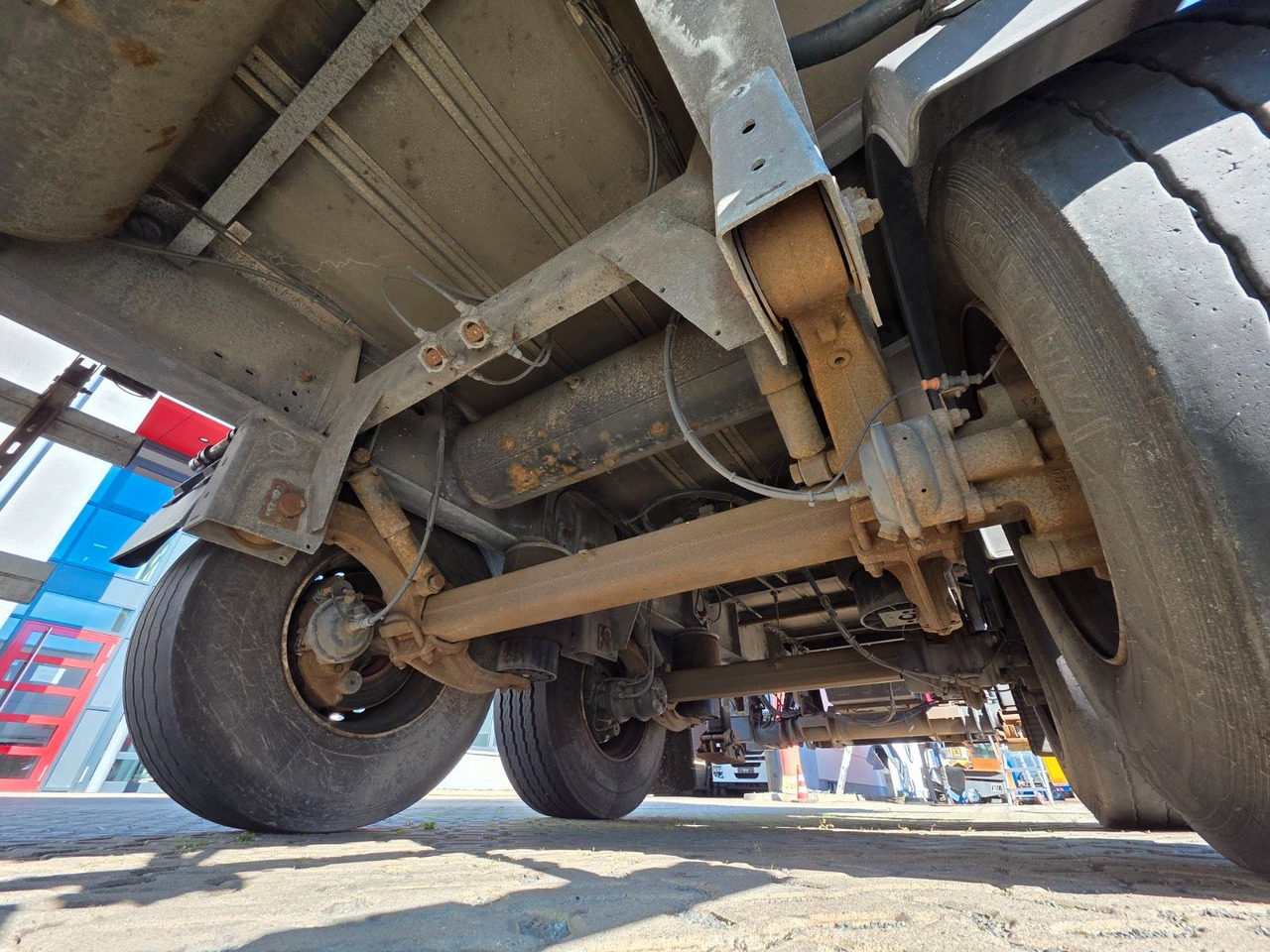 Beverage truck Iveco Stralis 420 / Ldbw / Lenkachse / Liftachse: picture 45 Beverage truck Iveco Stralis 420 / Ldbw / Lenkachse / Liftachse: picture 45