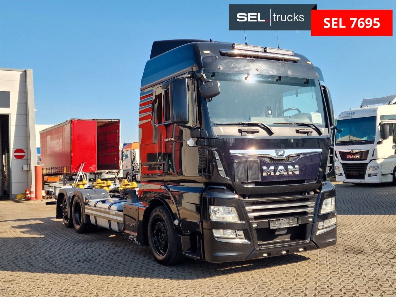 MAN TGX 24.500 6X2-2 LL-U / Intarder / Xeno / LOW KM - Container transporter/ Swap body truck: picture 3 MAN TGX 24.500 6X2-2 LL-U / Intarder / Xeno / LOW KM - Container transporter/ Swap body truck: picture 3