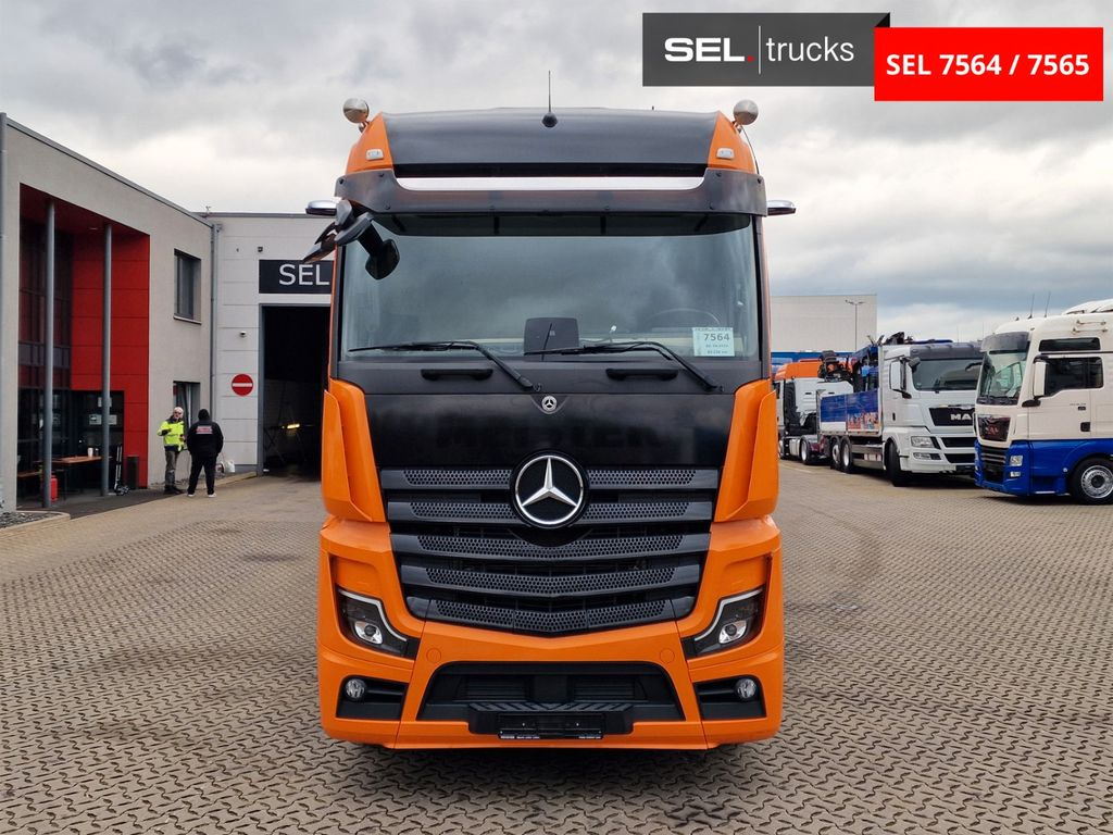 Mercedes-Benz Actros 2548 / Retarder Mercedes-Benz Actros 2548 / Retarder - Curtainsider truck: picture 2 Mercedes-Benz Actros 2548 / Retarder Mercedes-Benz Actros 2548 / Retarder - Curtainsider truck: picture 2