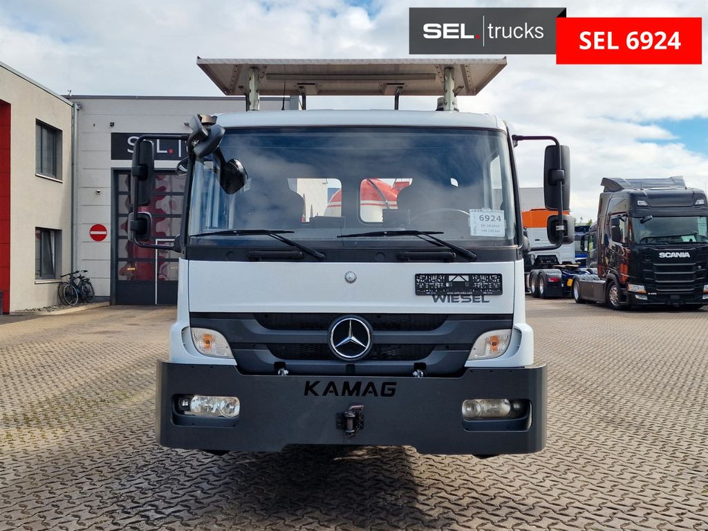 Mercedes-Benz KAMAG WBH 25 / Wiesel Umsetzer Sattelplatte - Container transporter/ Swap body truck: picture 2 Mercedes-Benz KAMAG WBH 25 / Wiesel Umsetzer Sattelplatte - Container transporter/ Swap body truck: picture 2