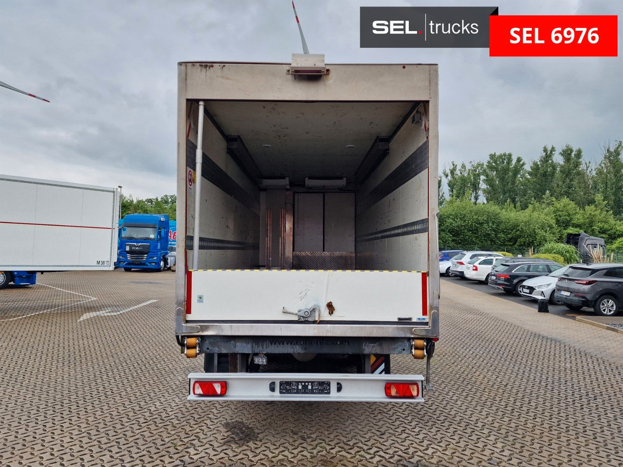 Closed box trailer ROHR RZK/18M / 2 Achsen - Tandem: picture 6 Closed box trailer ROHR RZK/18M / 2 Achsen - Tandem: picture 6