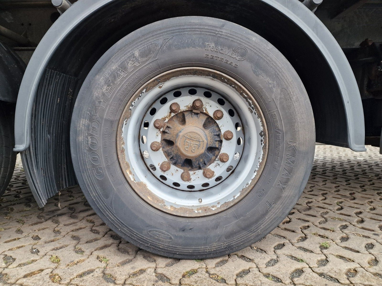 Closed box trailer ROHR RZK/18M / 2 Achsen - Tandem: picture 30 Closed box trailer ROHR RZK/18M / 2 Achsen - Tandem: picture 30