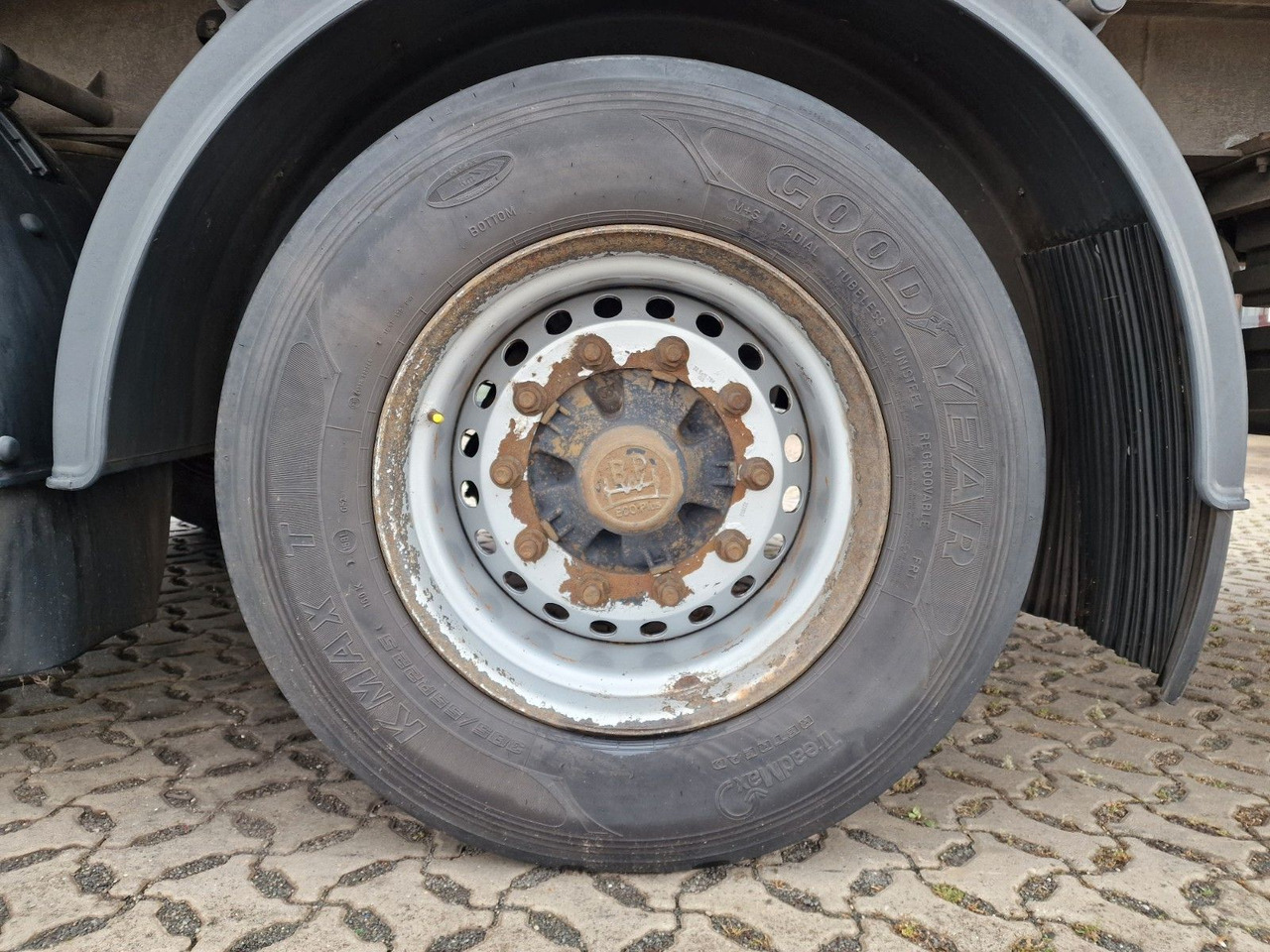 Closed box trailer ROHR RZK/18M / 2 Achsen - Tandem: picture 28 Closed box trailer ROHR RZK/18M / 2 Achsen - Tandem: picture 28