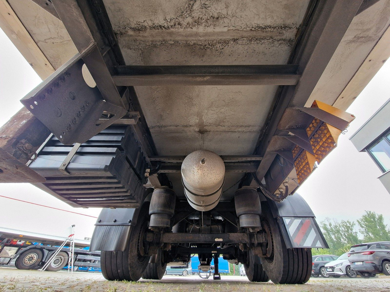 Closed box trailer ROHR RZK/18M / 2 Achsen - Tandem: picture 20 Closed box trailer ROHR RZK/18M / 2 Achsen - Tandem: picture 20